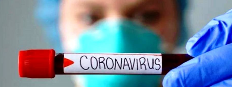Пандемія COVID-19: в Україні за добу захворіли понад 10 тисяч осіб, в ЦГЗ повідомили, коли очікується пік