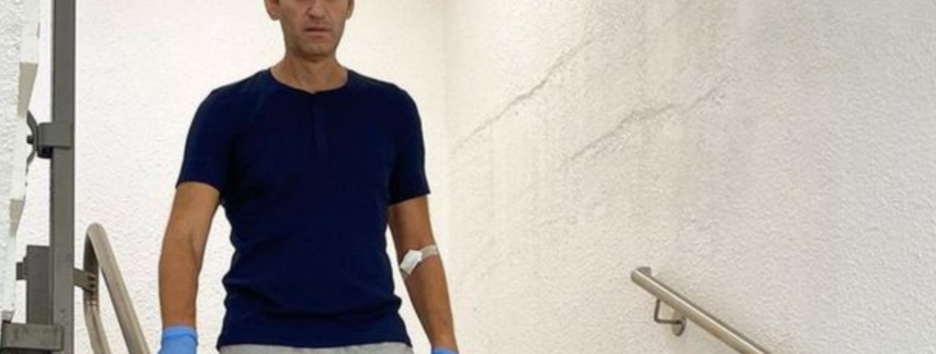 Перед відльотом до Берліна: ЗМІ розповіли про другу спробу отруєння Навального