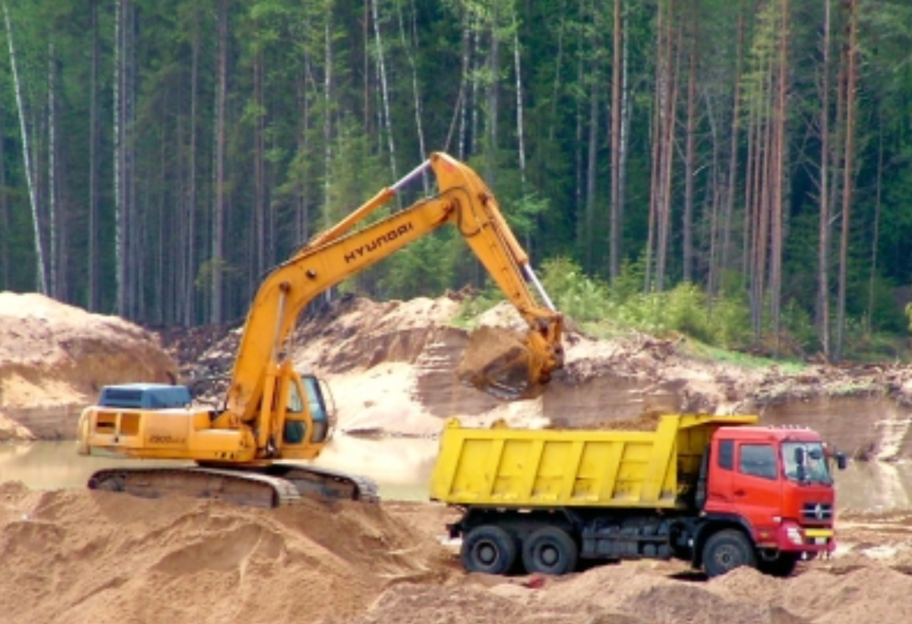 Штраф за видобуток піску - Держекоінспекція оштрафувала господарство в Харківській області - фото 1