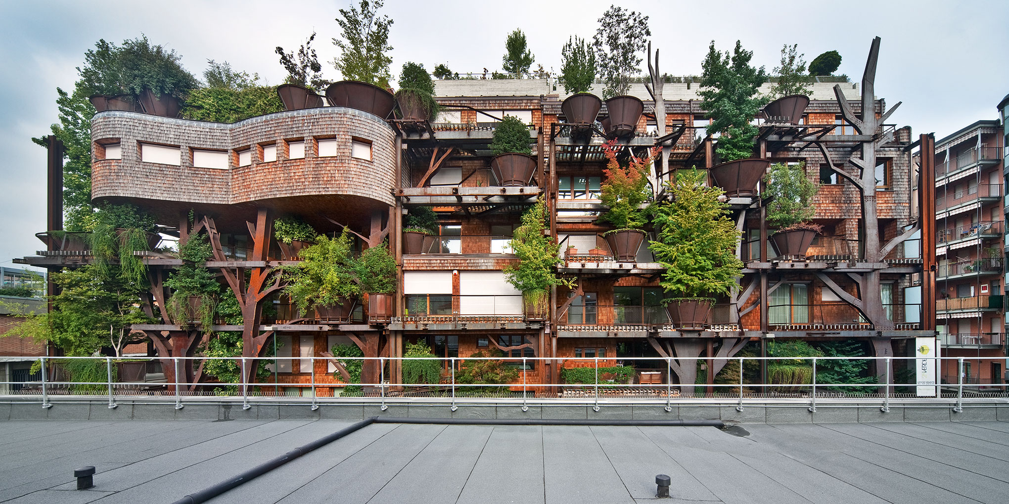 25 Verde, Турин, архитектор: Лучиано Пиа (2007-2013)